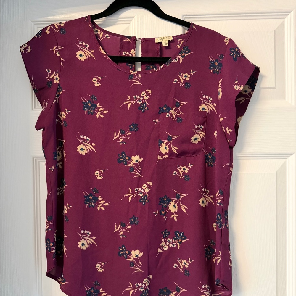 Lily White Plum Floral Cap-Sleeve Blouse
